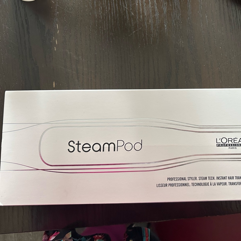 L’Oréal Steam Pod. BNIB